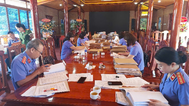 Đặc xá – Chính sách nhân đạo của pháp luật Việt Nam và vai trò của ngành Kiểm sát nhân dân trong công tác đặc xá