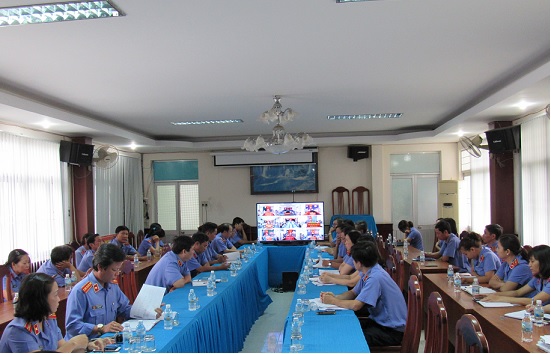 Viện kiểm sát nhân dân tỉnh Khánh Hòa tổ chức Hội nghị trực tuyến công tác kiểm sát 11 tháng đầu năm 2017