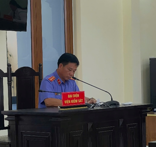 Phiên tòa rút kinh nghiệm vụ án hành chính sơ thẩm và vụ án dân sự sơ thẩm
