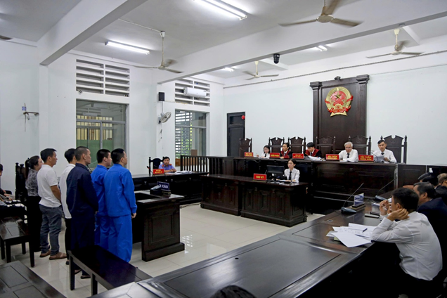 Bản án tuyên thích đáng cho những đối tượng sử dụng trái phép vũ khí quân dụng để thực hiện hành vi phạm tội