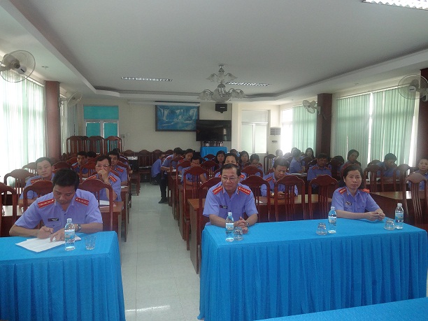 Đảng uỷ VKSND tỉnh Khánh Hoà tổ chức học tập Nghị quyết Trung ương 7 (Khoá XI):