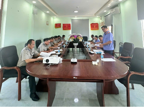 Viện KSND huyện Cam Lâm trực tiếp kiểm sát hoạt động thi hành án dân sự