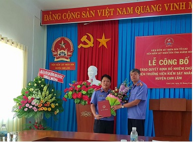 Lễ công bố, trao Quyết định bổ nhiệm chức vụ Viện trưởng Viện kiểm sát nhân dân huyện Cam Lâm