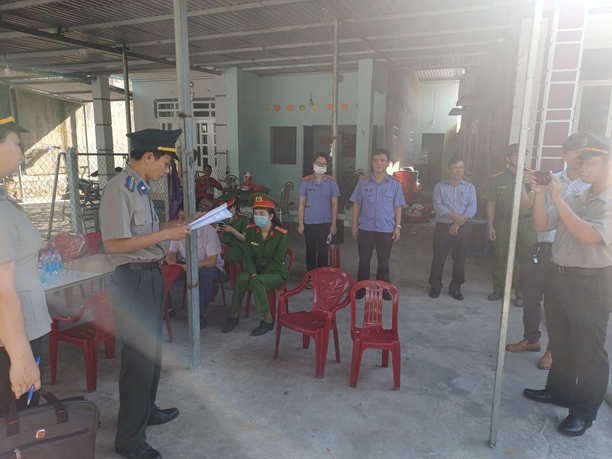 MỘT SỐ BÀI HỌC KINH NGHIỆM TRONG VIỆC KIỂM SÁT CƯỠNG CHẾ CHUYỂN GIAO QUYỀN SỬ DỤNG ĐẤT CỦA VIỆN KIỂM SÁT NHÂN DÂN HUYỆN DIÊN KHÁNH