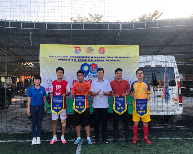 GIẢI BÓNG ĐÁ CHÀO MỪNG KỶ NIỆM 90 NĂM NGÀY THÀNH LẬP ĐOÀN TNCS HỒ CHÍ MINH