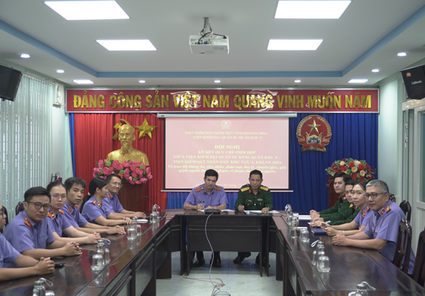 VKSND khu vực 1 – Khánh Hòa và VKSND khu vực 53 – Quân khu 5 ký kết Quy chế phối hợp