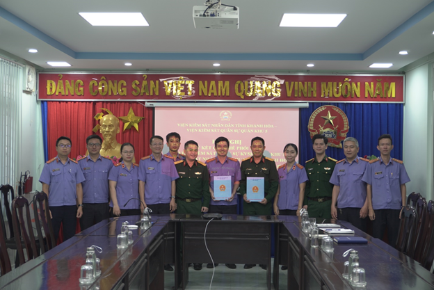 VKSND khu vực 1 – Khánh Hòa và VKSND khu vực 53 – Quân khu 5 ký kết Quy chế phối hợp