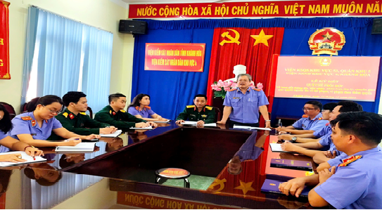 Viện kiểm sát nhân dân khu vực 4 – Khánh Hòa và Viện kiểm sát quân sự khu vực 53, Quân khu 5 ký kết quy chế phối hợp