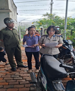 Viện kiểm sát nhân dân Khu vực 8 - tỉnh Khánh Hòa kiểm sát việc tổ chức cưỡng chế chuyển giao quyền sử dụng đất và tài sản gắn liền với đất