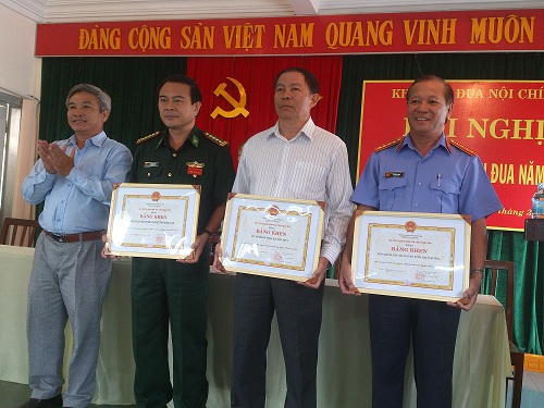 Khối nội chính tỉnh Khánh Hòa tổ chức giao ước thi đua năm 2015