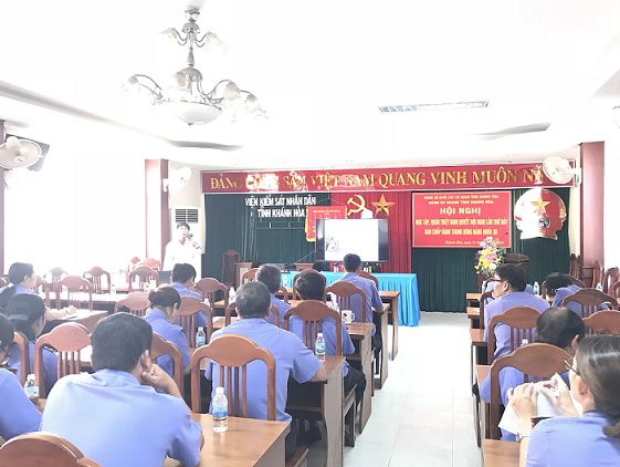 ĐẢNG BỘ VIỆN KIỂM SÁT NHÂN DÂN TỈNH TỔ CHỨC QUÁN TRIỆT, HỌC TẬP NGHỊ QUYẾT HỘI NGHỊ LẦN THỨ VII BAN CHẤP HÀNH TRUNG ƯƠNG ĐẢNG (KHÓA XII)