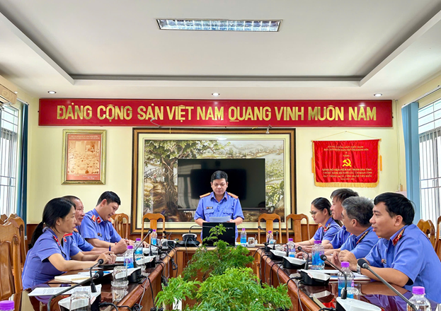 CHI BỘ 4 ĐẢNG ỦY VIỆN KIỂM SÁT NHÂN DÂN TỈNH KHÁNH HÒA TỔ CHỨC HỘI NGHỊ CHUYÊN ĐỀ QUÁN TRIỆT, TRIỂN KHAI THỰC HIỆN CÁC KẾ HOẠCH CỦA CHI BỘ