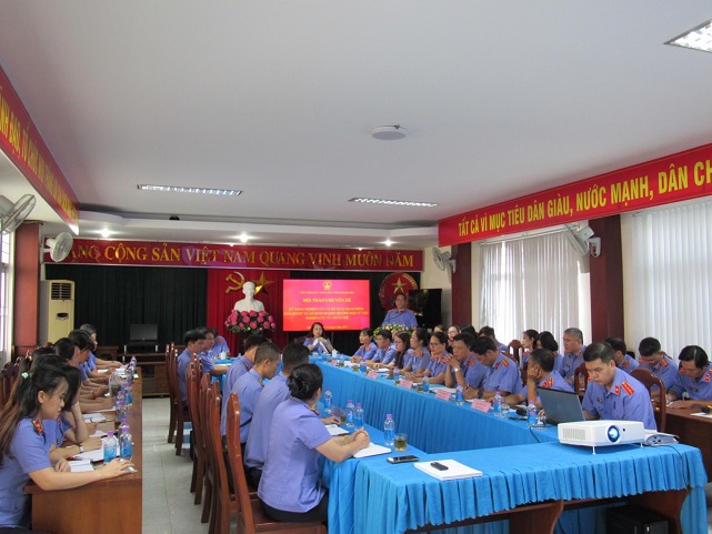VKSND TỈNH KHÁNH HÒA TỔ CHỨC HỘI THẢO CHUYÊN ĐỀ “KỸ NĂNG NGHIÊN CỨU VÀ ĐỀ XUẤT QUAN ĐIỂM GIẢI QUYẾT VỤ ÁN KINH DOANH THƯƠNG MẠI TỪ VIỆC NGHIÊN CỨU VỤ ÁN CỤ THỂ”