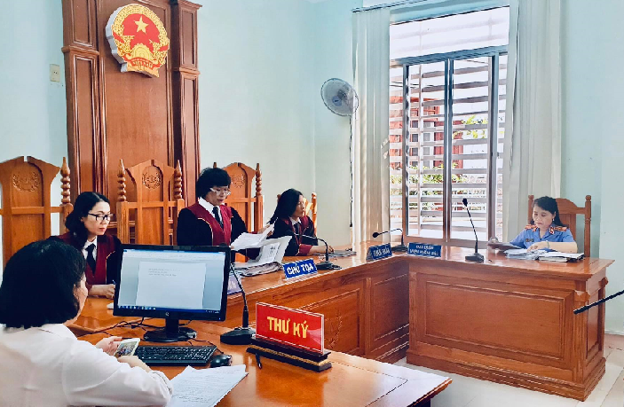 Phòng 9 - Viện KSND tỉnh Khánh Hòa phối hợp với Tòa án nhân dân tỉnh Khánh Hòa tổ chức phiên tòa rút kinh nghiệm
