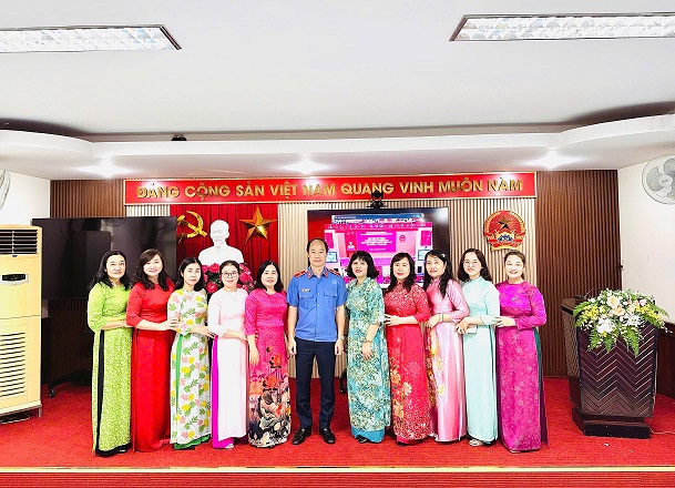 Ban Vì sự tiến bộ phụ nữ Viện kiểm sát nhân dân tỉnh Khánh Hòa tổ chức kỷ niệm Ngày Phụ nữ Việt Nam