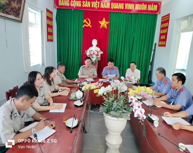 Viện kiểm sát nhân dân huyện Vạn Ninh công bố dự thảo Kết luận trực tiếp kiểm sát tại Chi cục Thi hành án dân sự huyện Vạn Ninh