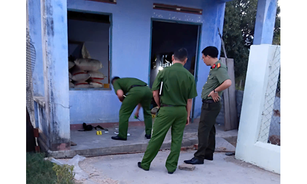 Kiểm sát việc khám nghiệm hiện trường vụ Cố ý gây...