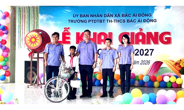 VIỆN KIỂM SÁT NHÂN DÂN KHU VỰC 7 - KHÁNH HÒA TIẾP...