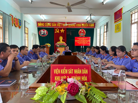 Chi bộ VKSND khu vực 3 – Khánh Hòa tổ chức sinh hoạt...
