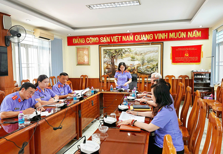 Chi bộ 3 trực thuộc Đảng bộ VKSND tỉnh Khánh Hòa...