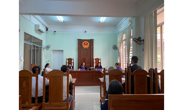 Phiên tòa rút kinh nghiệm vụ án hôn nhân gia đình...