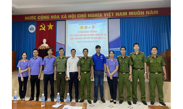 CHI ĐOÀN VIỆN KIỂM SÁT NHÂN DÂN THÀNH PHỐ NHA TRANG HƯỞNG ỨNG NGÀY PHÁP LUẬT VIỆT NAM NĂM 2022