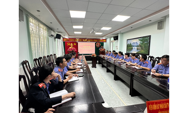 Chi bộ Viện kiểm sát nhân dân thành phố Nha Trang...