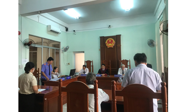 PHIÊN TÒA RÚT KINH NGHIỆM VỤ ÁN DÂN SỰ SƠ THẨM “TRANH CHẤP HỢP ĐỒNG CHUYỂN NHƯỢNG QUYỀN SỬ DỤNG ĐẤT”